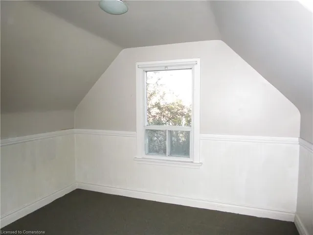 Additional image 15 of 103 Graham Ave