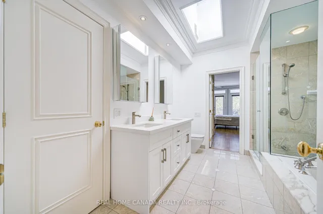 Additional image 34 of 121 Davenport Rd