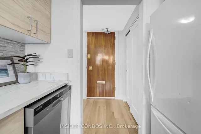 Additional image 6 of 10 Woodman Dr Unit 807