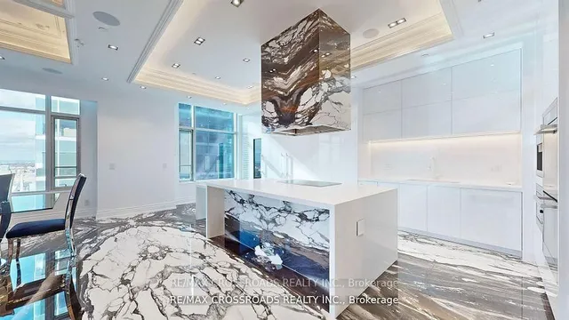 Additional image 11 of 311 Bay St Unit 4801