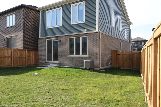 Additional image 28 of 58 William Nador St