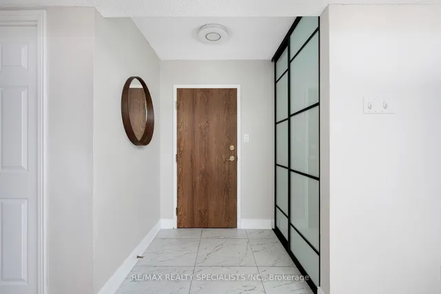 Additional image 4 of 4235 Sherwoodtowne Blvd Unit 406