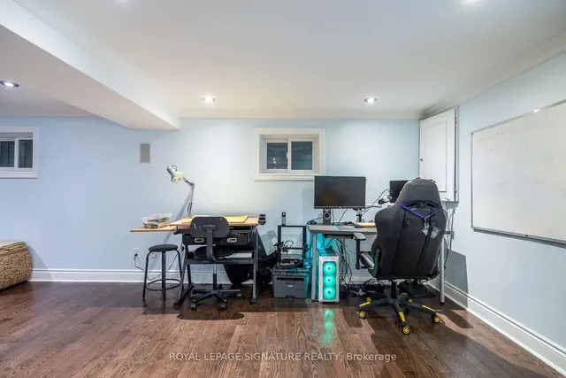 Additional image 35 of 105 Catalina Dr