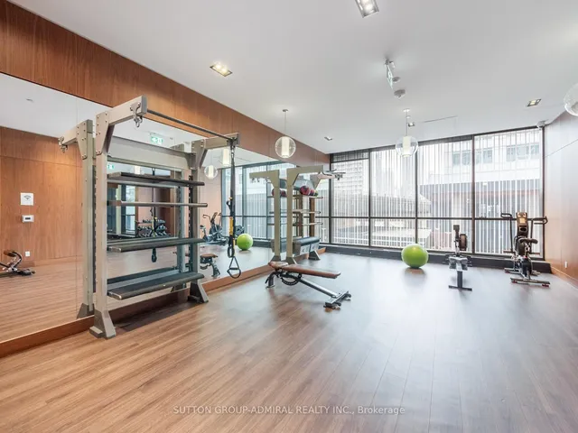 Additional image 29 of 19 Bathurst St Unit 706