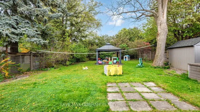 Additional image 43 of 165 Harewood Ave