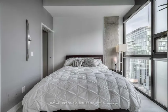 Additional image 14 of 60 Bathurst St Unit 909