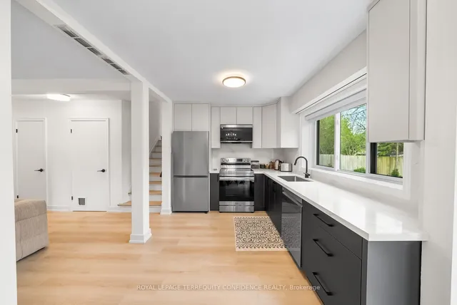 Additional image 9 of 203 Churchill Ave