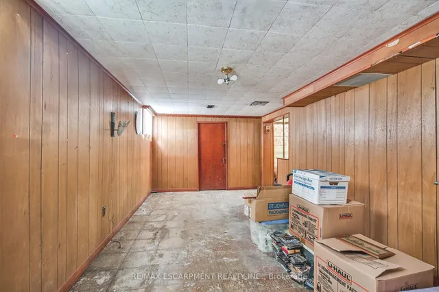 Additional image 29 of 48 Woodbridge Rd