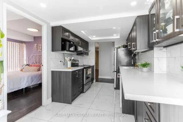 Additional image 14 of 1470 Midland Ave Unit 418