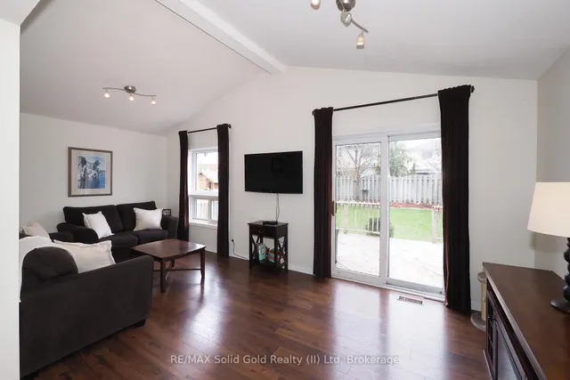 Additional image 13 of 38 Beechmanor Cres