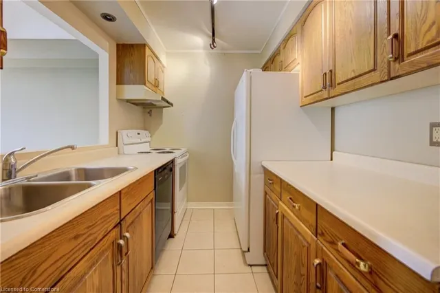 Additional image 10 of 10 Ellen St Unit 204