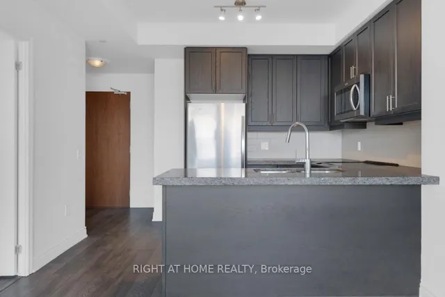 Additional image 13 of 1050 Main St Unit 312