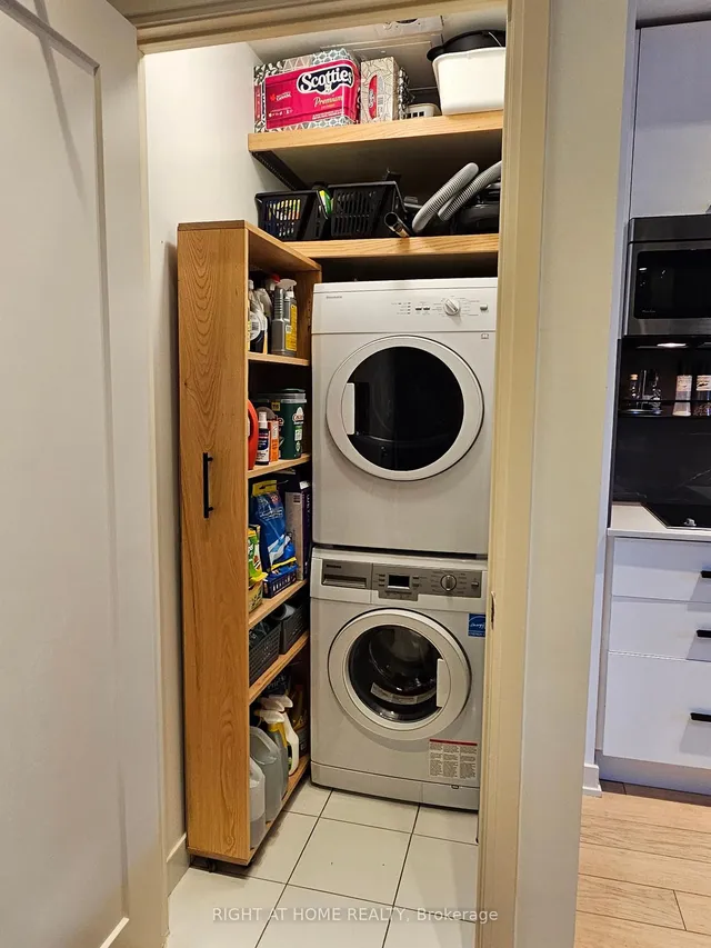 Additional image 29 of 576 Front St Unit 210