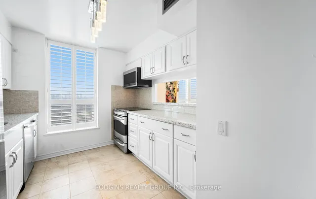Additional image 9 of 21 Overlea Blvd Unit 1904