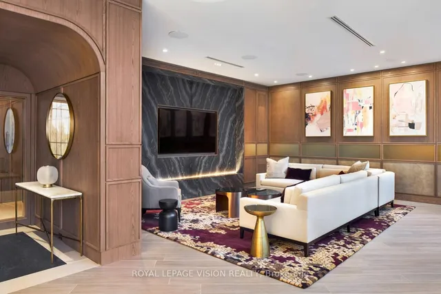 Additional image 21 of 30 Inn on the park Dr Unit 2404