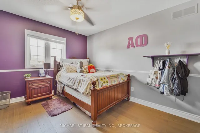 Additional image 19 of 23 Giovanna Dr