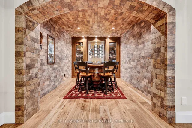 Additional image 33 of 44 Pioneer Ridge Dr