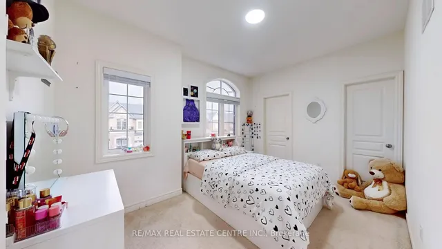 Additional image 24 of 16 O'connor Cres