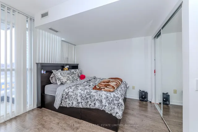 Additional image 5 of 19 Singer Crt Unit 601 A