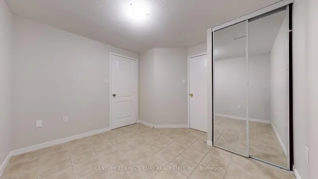 Additional image 36 of 65 Oakhaven Dr