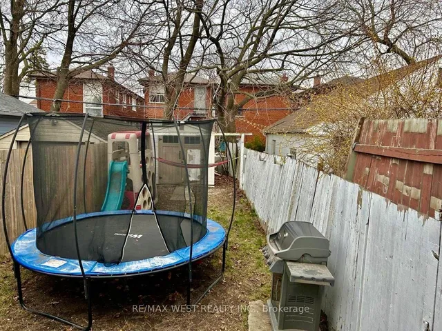 Additional image 25 of 36 Fourteenth St