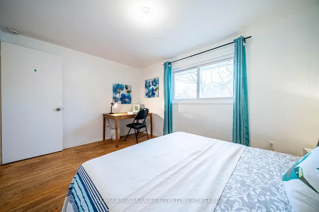 Additional image 22 of 225 West 2nd St