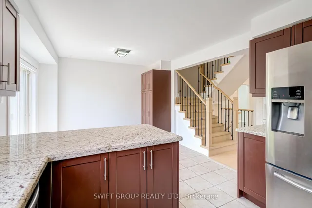 Additional image 19 of 2569 Gill Cres