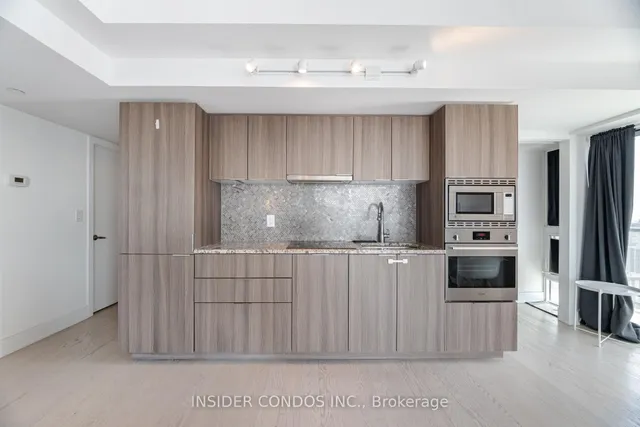 Additional image 8 of 955 Bay St Unit 2607