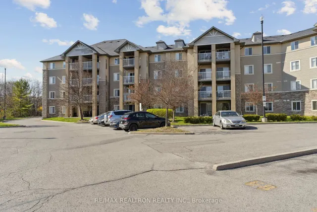 Additional image 3 of 684 Warden Ave Unit 103