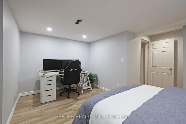 Additional image 31 of 3141 Sandcliffe Crt