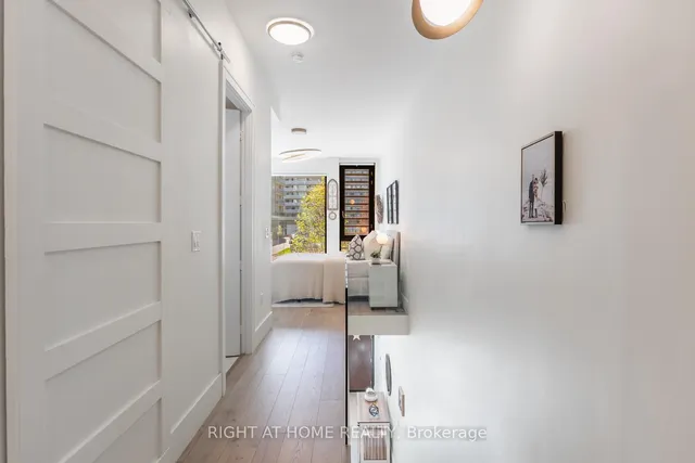 Additional image 29 of 39 Queens Quay Unit 129