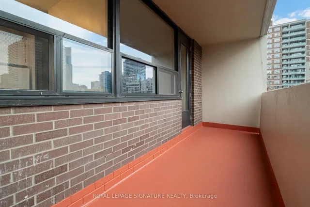 Additional image 29 of 40 Homewood Ave Unit 1011