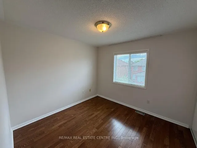 Additional image 23 of 5989 Sidmouth St