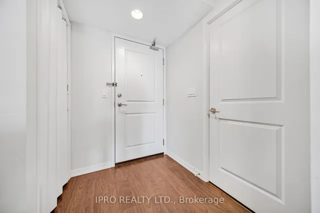 Additional image 18 of 125 Western Battery Rd Unit 508