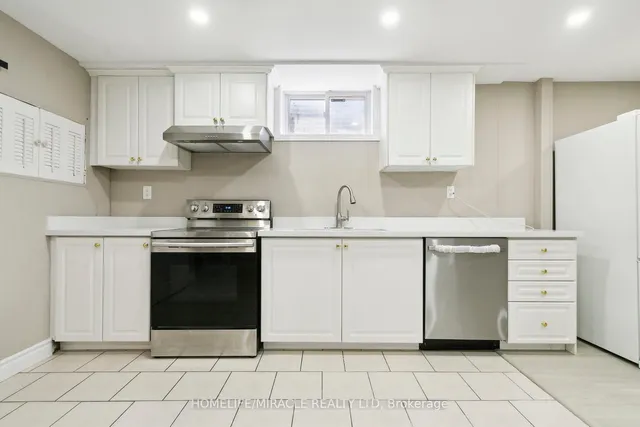 Additional image 46 of 1612 Wavell Cres