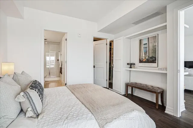 Additional image 19 of 3028 Creekshore Common N/A Unit 105