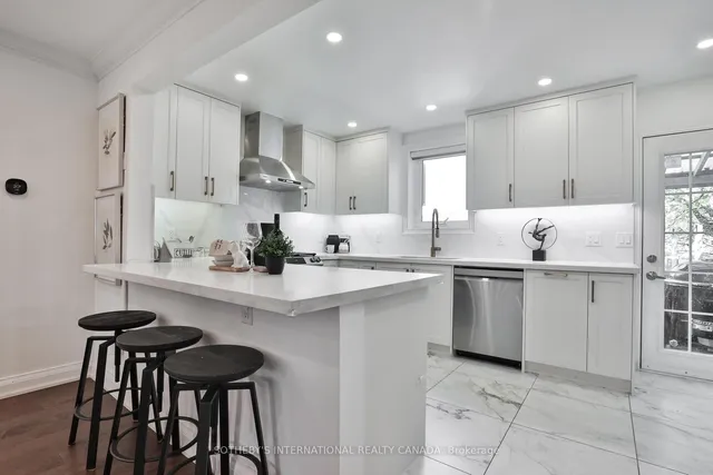 Additional image 11 of 389 Arlington Ave