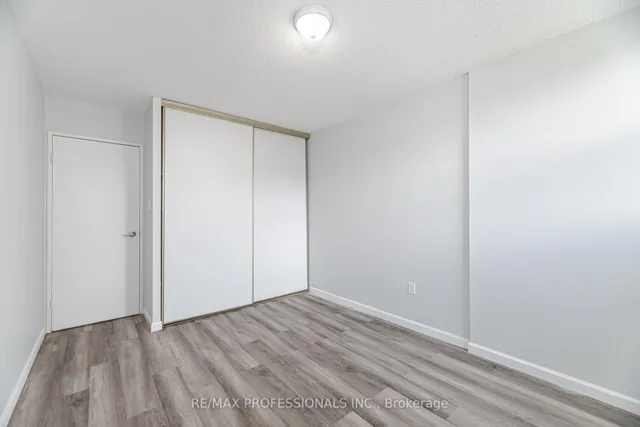 Additional image 19 of 299 Mill Rd Unit 1101