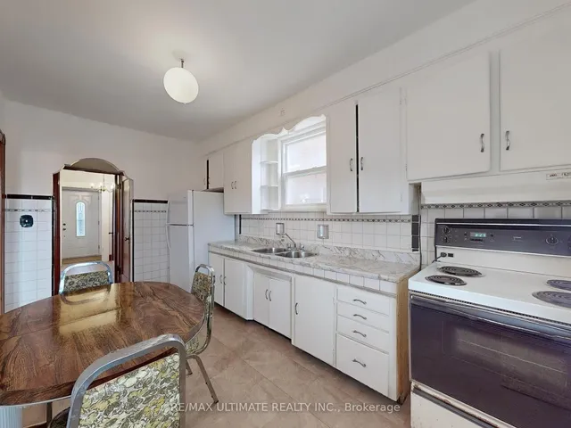 Additional image 15 of 1809 Dufferin St