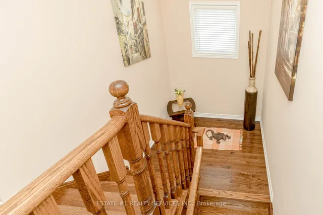 Additional image 24 of 50 Young Dr