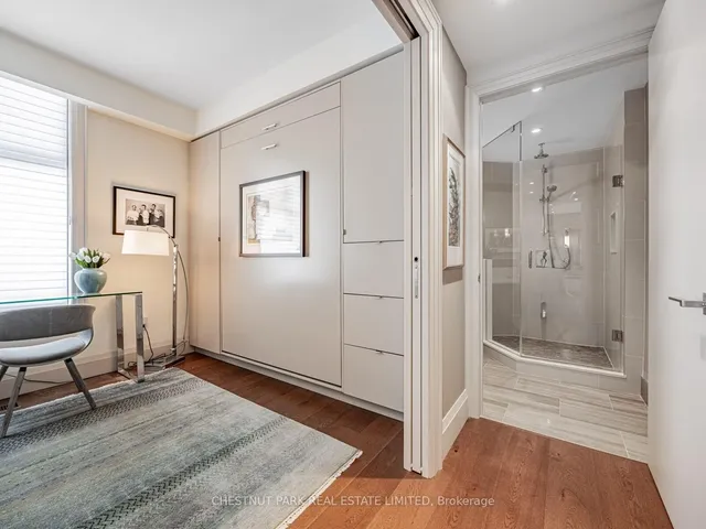 Additional image 26 of 423 Avenue Rd Unit 8