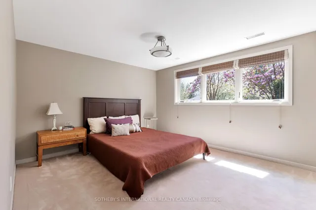 Additional image 32 of 14 Plumbstead Crt