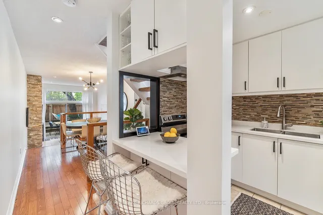 Additional image 10 of 10 Buller Ave Unit TH11