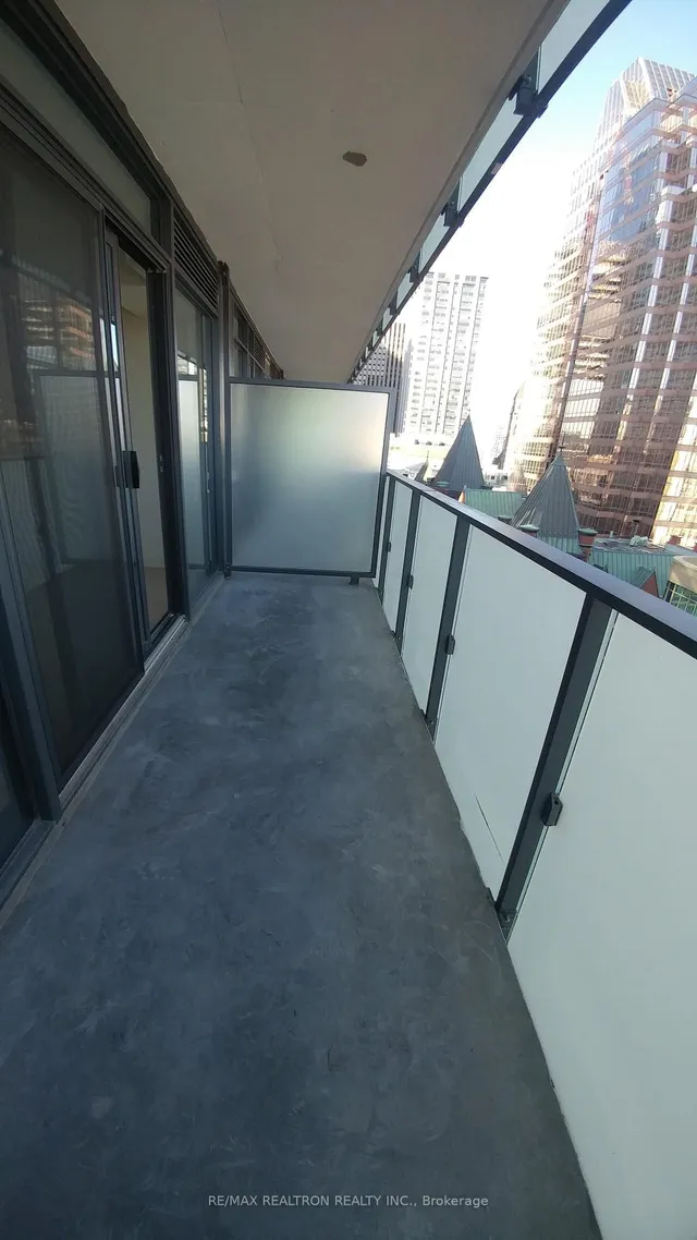 Additional image 34 of 25 Richmond St Unit 1414