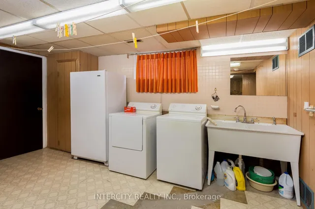 Additional image 35 of 852 Glencairn Ave