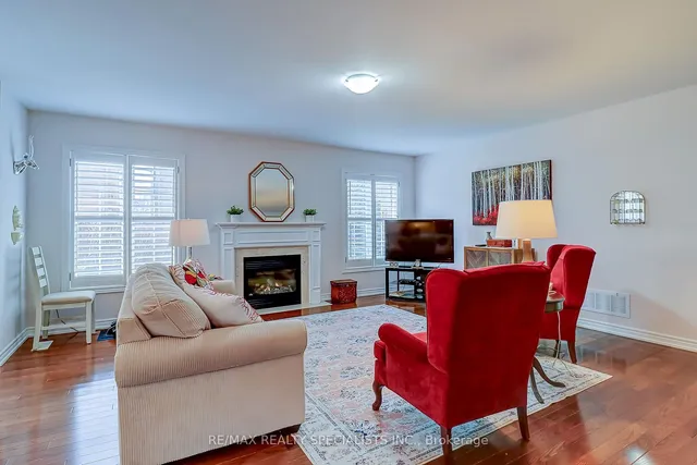 Additional image 19 of 40 Muzzo Dr