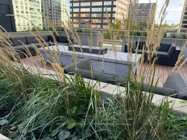 Additional image 22 of 32 Davenport Rd Unit 306