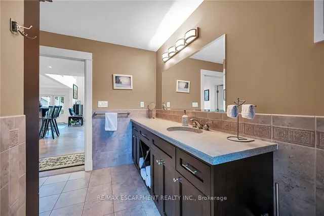 Additional image 26 of 285 Hamilton Dr