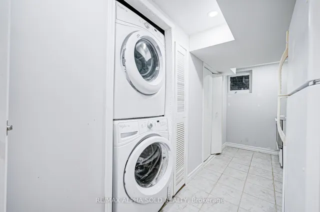 Additional image 35 of 70 Clydesdale Dr