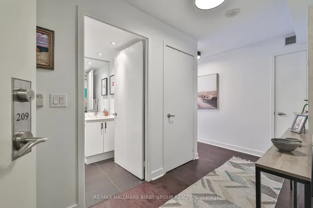 Additional image 14 of 320 Richmond St Unit 209